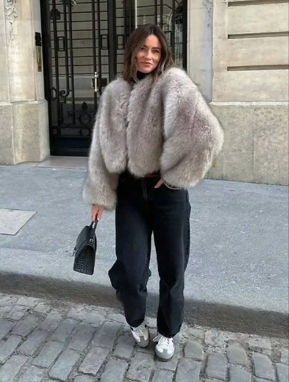 Pinterest кроп-шуба серая