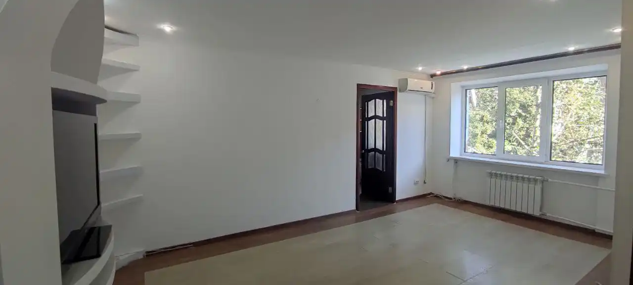 Продажа двухкомнатной квартиры в г. Отрадный