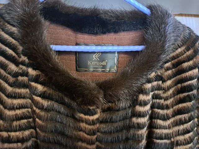 Новая норковая вязаная шубка 50,52 размер - Одежда в Самара