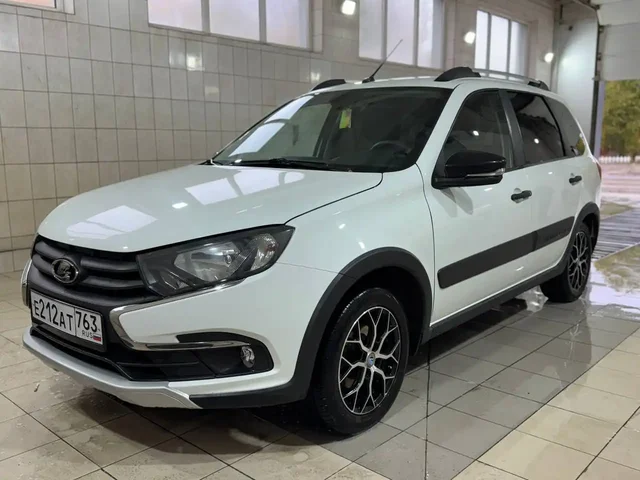 Lada Granta Cross Luxe 2021 года с фаркопом и зимней резиной - Авто в Самара