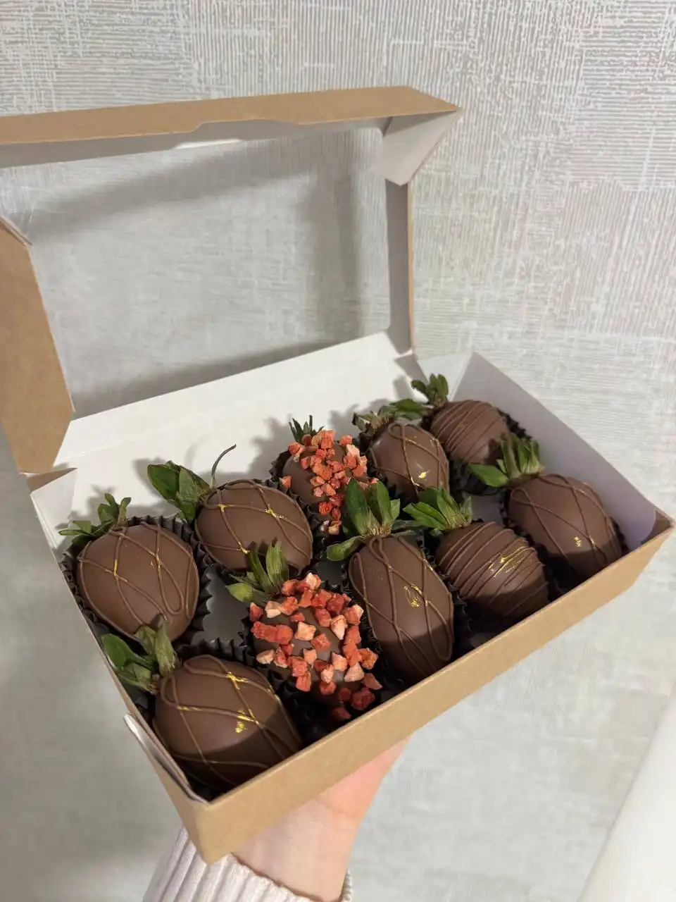 Моти на заказ ручной работы с начинками