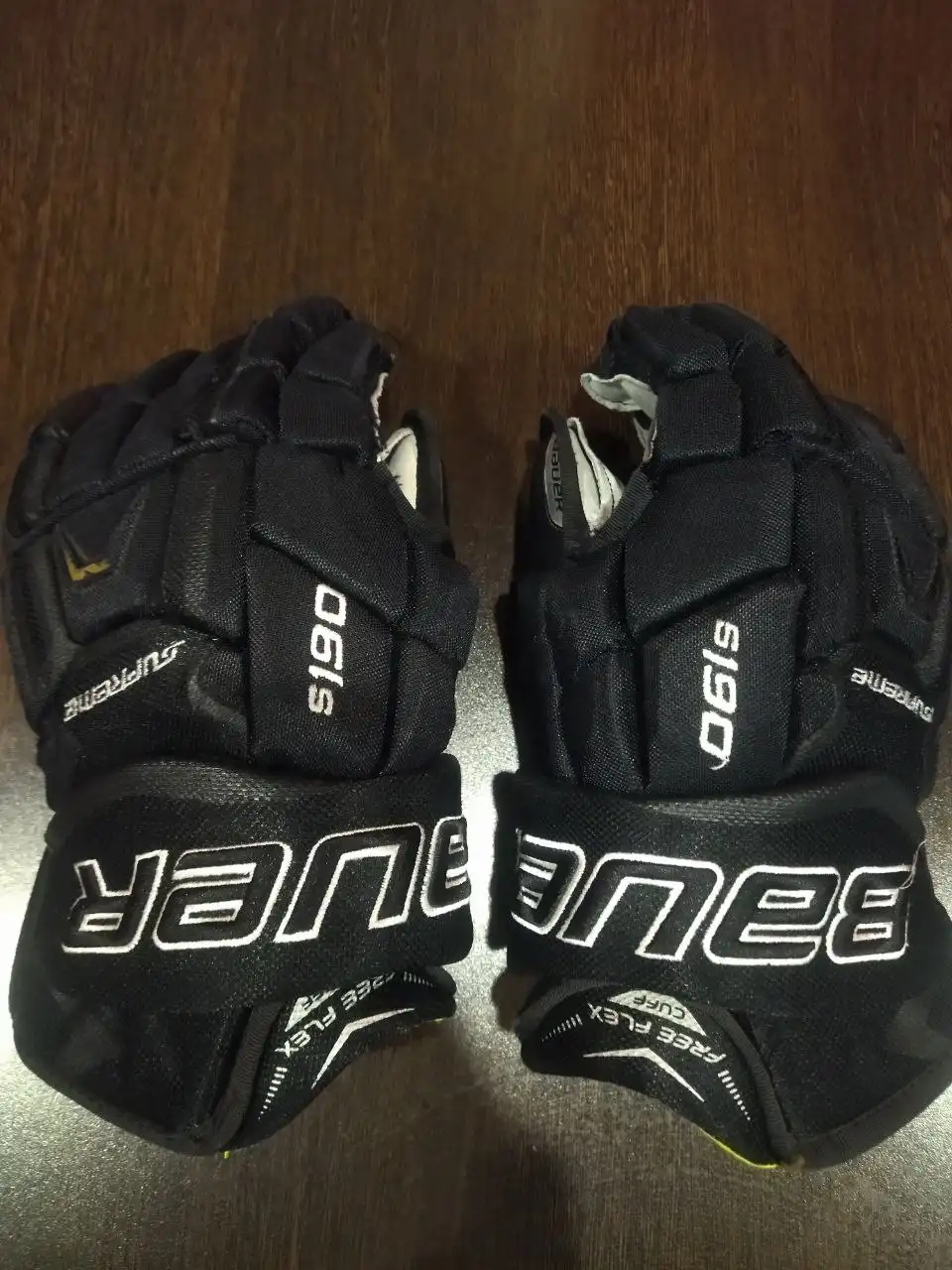 Продажа хоккейного снаряжения BAUER