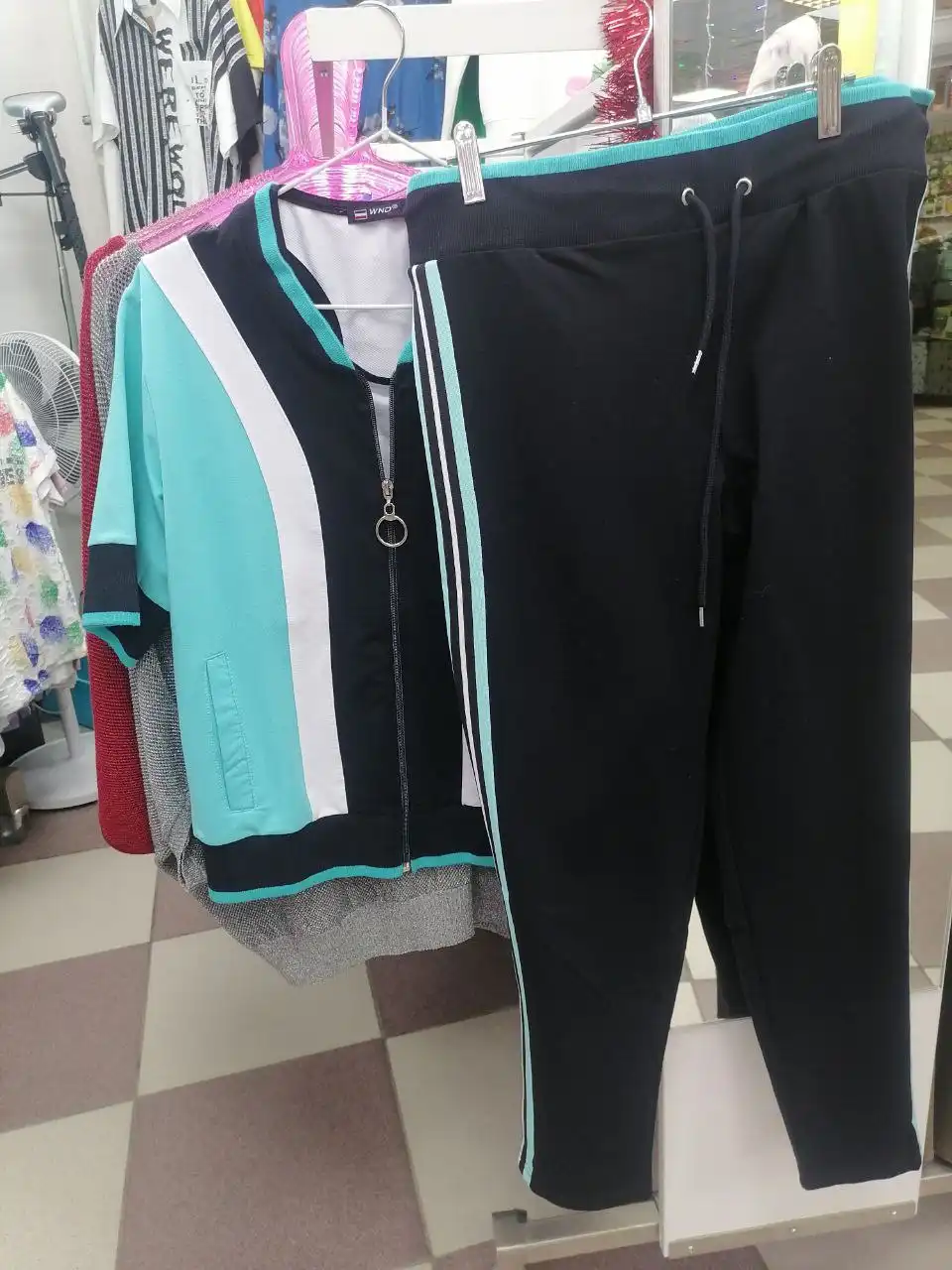 Женские костюмы для спорта, дома и отдыха производства Южная Корея