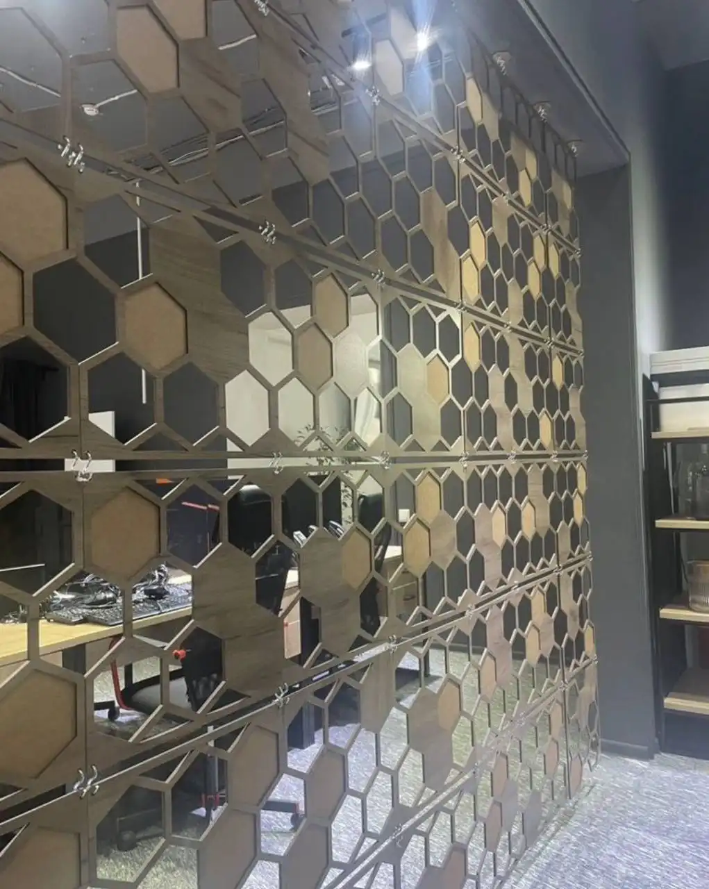 Модульная подвесная ширма-перегородка