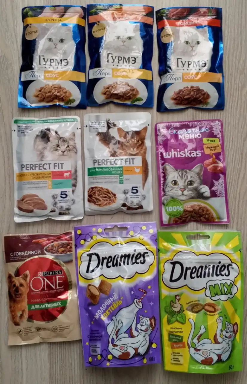 Корма для кошек и собак