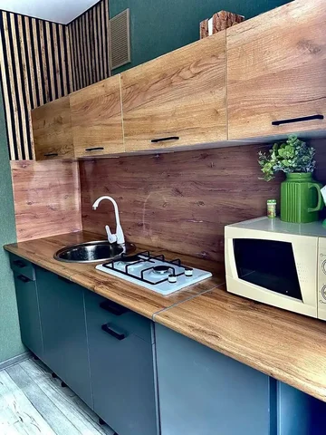 Сдам квартиру посуточно в Озинках - частное объявление в Озинки