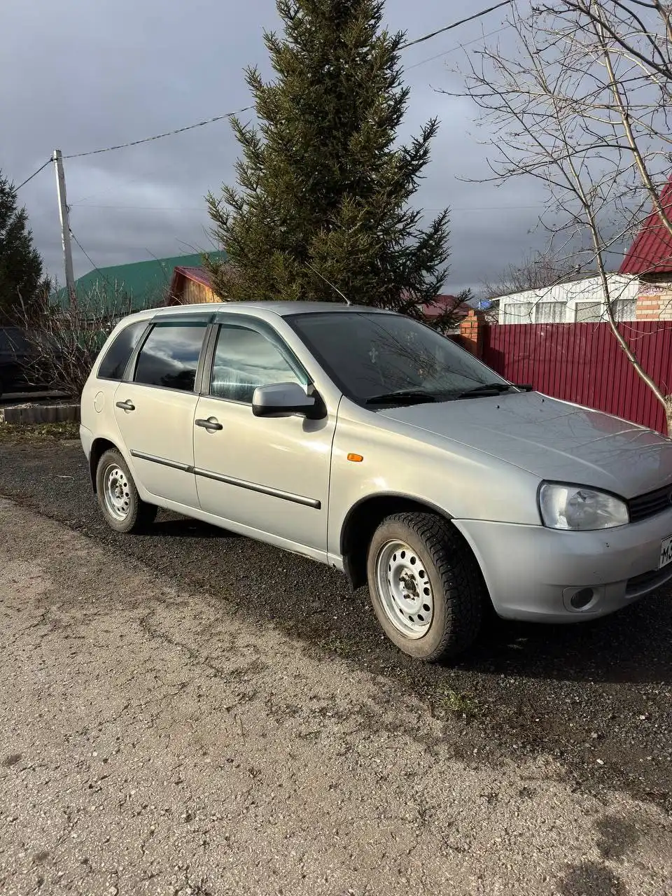 Продам Калину универсал 2011 года, комплектация люкс - Легковые автомобили (Авто) в Самара