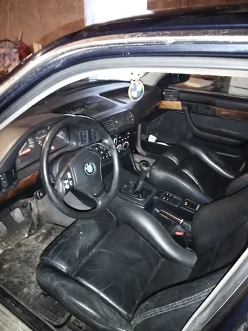 Продается BMW 520e34 1995 года - Внедорожник в Самара