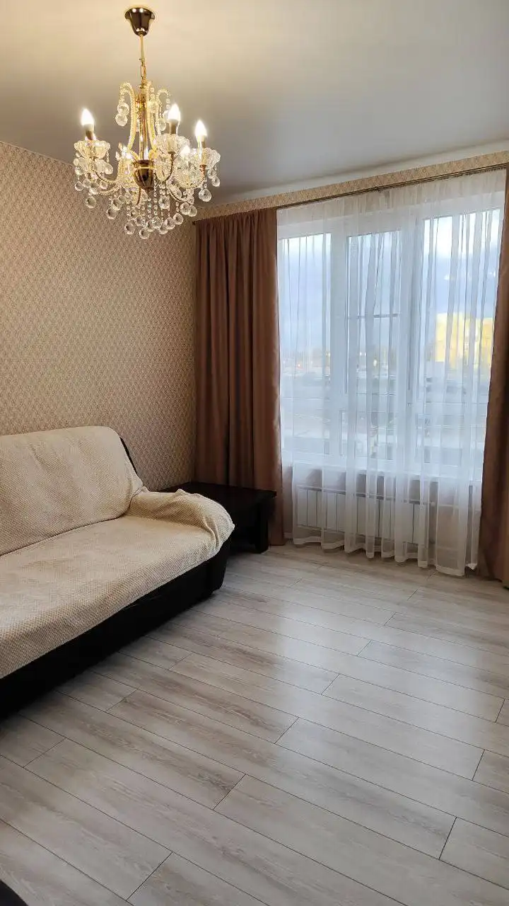 Продажа углового дивана, стеклянного стола со стульями и письменного трансформера - Мебель (Для дома и дачи) в Самара