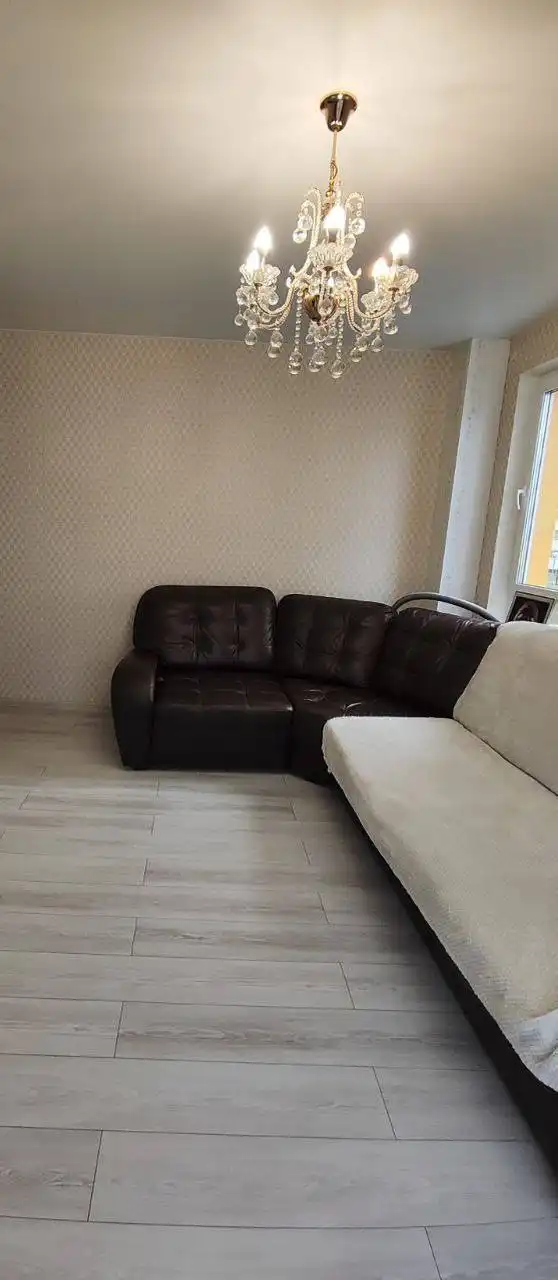 Продажа углового дивана, стеклянного стола со стульями и письменного трансформера - Мебель (Для дома и дачи) в Самара