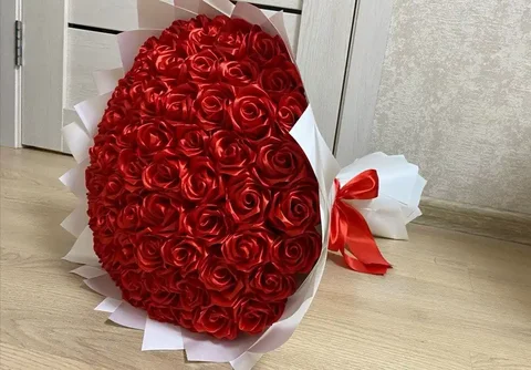 Букет роз из атласных лент ручной работы - Лыжи в Самара