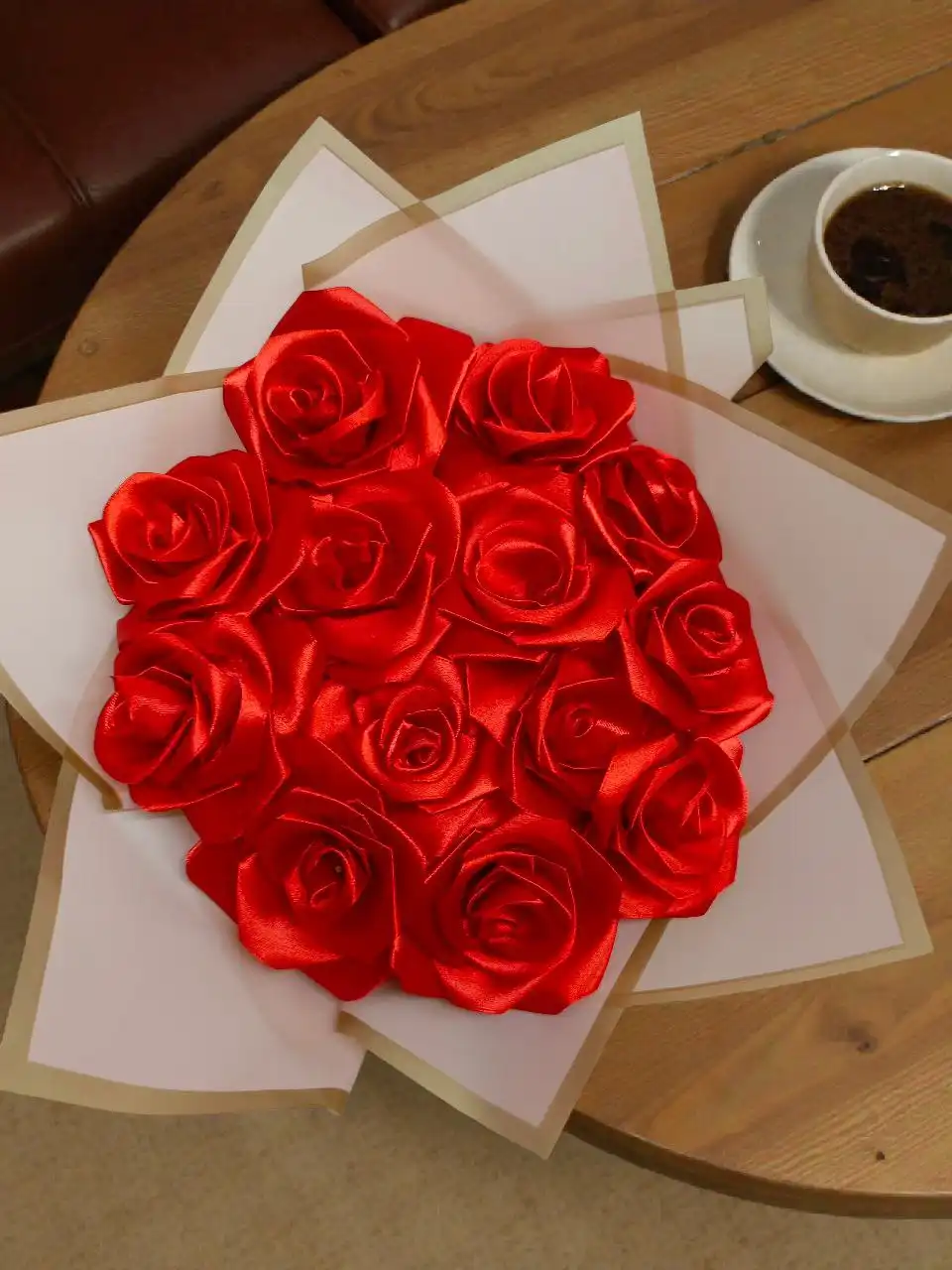Букет из 13 роз из атласной ленты для декора - Рукоделие/Хендмейд (Хобби и отдых) в Самара