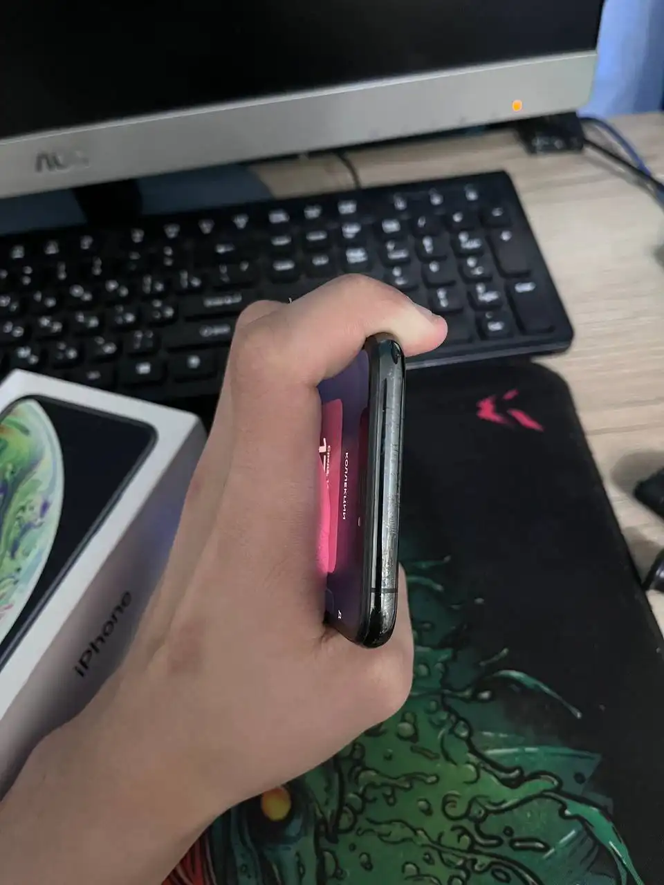 Продается iPhone XS 64GB с разбитой задней крышкой - Смартфоны (Электроника) в Самара