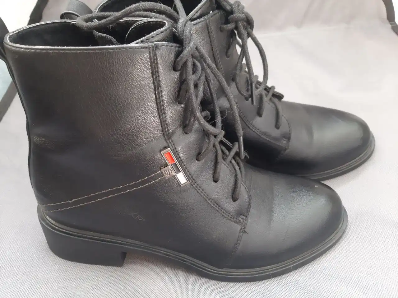 Женские демисезонные ботинки 36 размер - Обувь (Одежда) в Самара