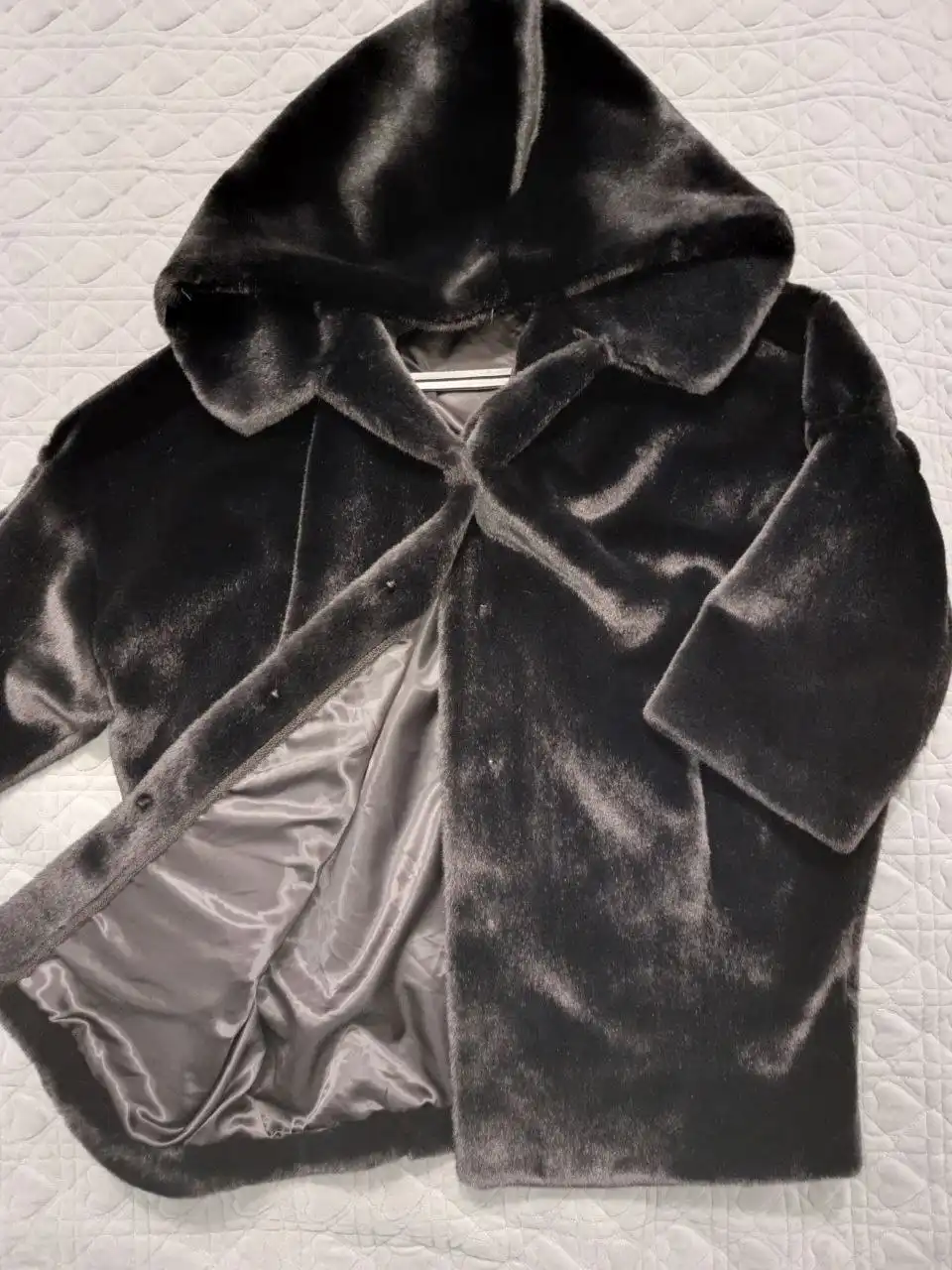 Шуба экомех черная XXL - Верхняя одежда (Одежда) в Самара