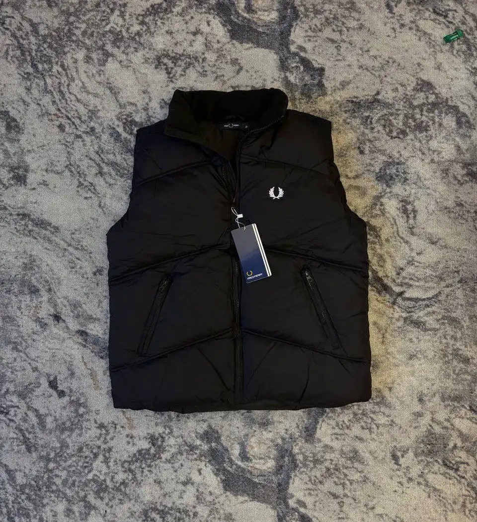 Продажа брендовой одежды: жилетки Fred Perry, Ralph Lauren, худи CP Company, Jordan Supreme - Верхняя одежда (Одежда) в Самара