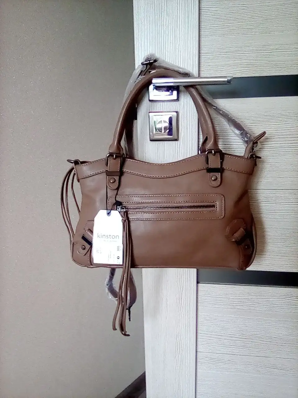 Сумка кожзам с длинным ремнем - Сумки и аксессуары (Одежда) в Тольятти