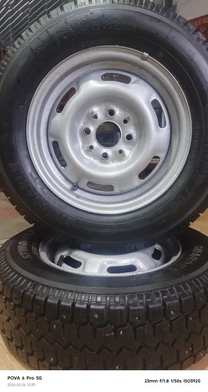 Продажа двух колес с дисками - Шины и диски (Авто) в Самара