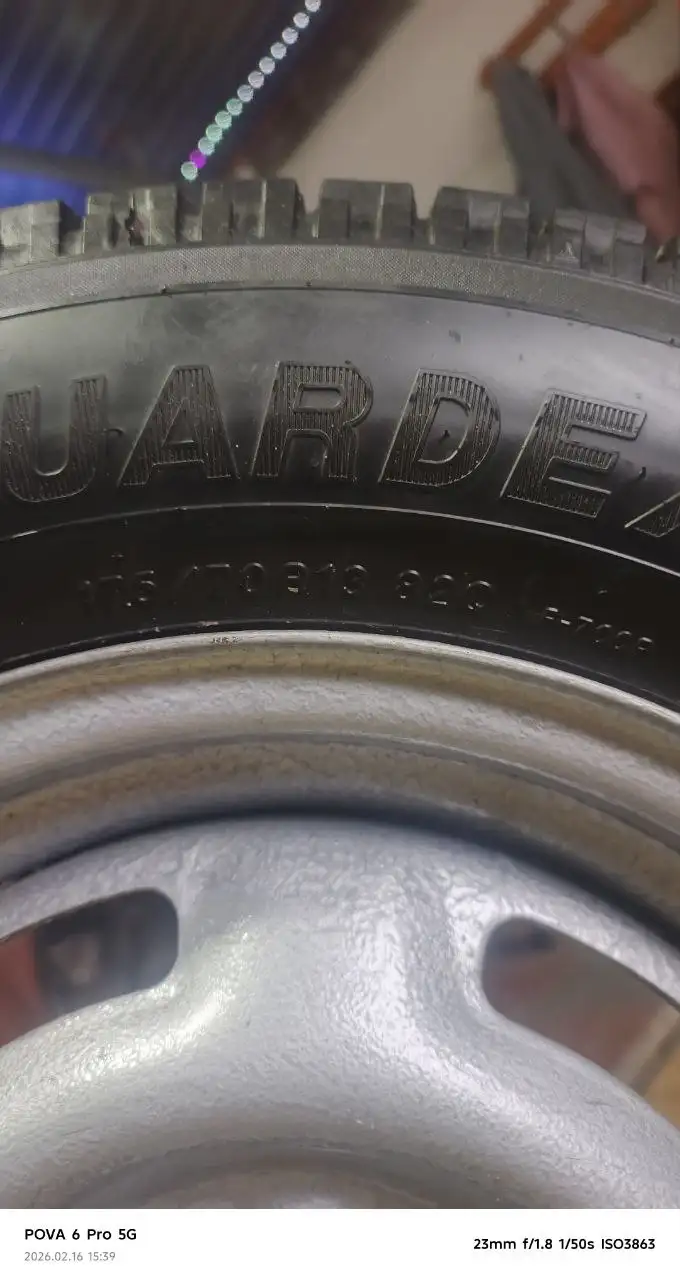 Продажа двух колес с дисками - Шины и диски (Авто) в Самара