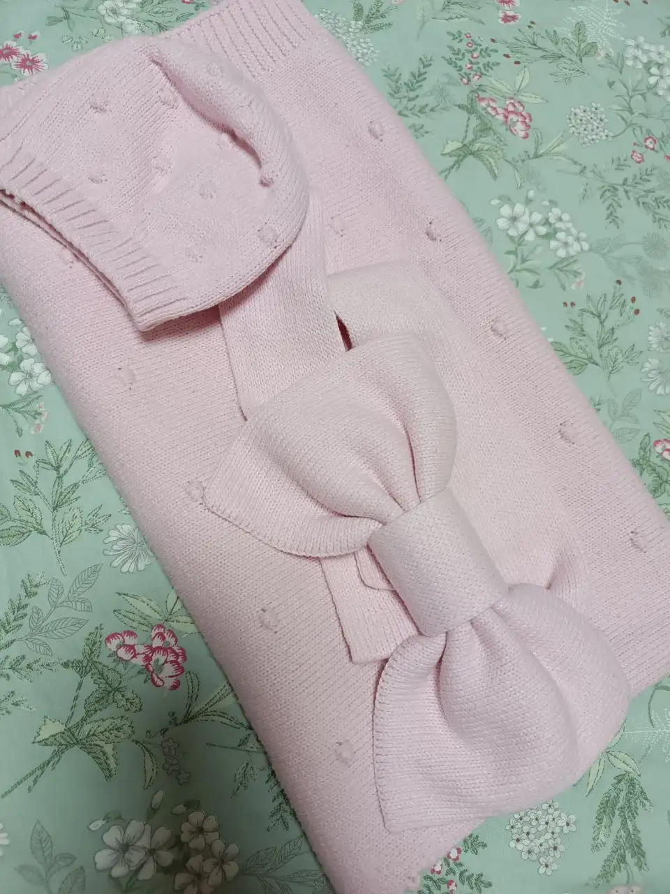 Комплект на выписку: плед, шапочка, бант и комбинезон - Одежда для новорожденных (Товары для детей) в Самара