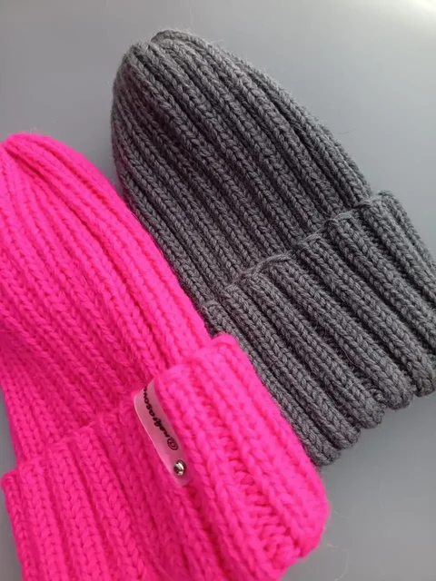 Стильные шапочки ручной работы - Аксессуары в Самара