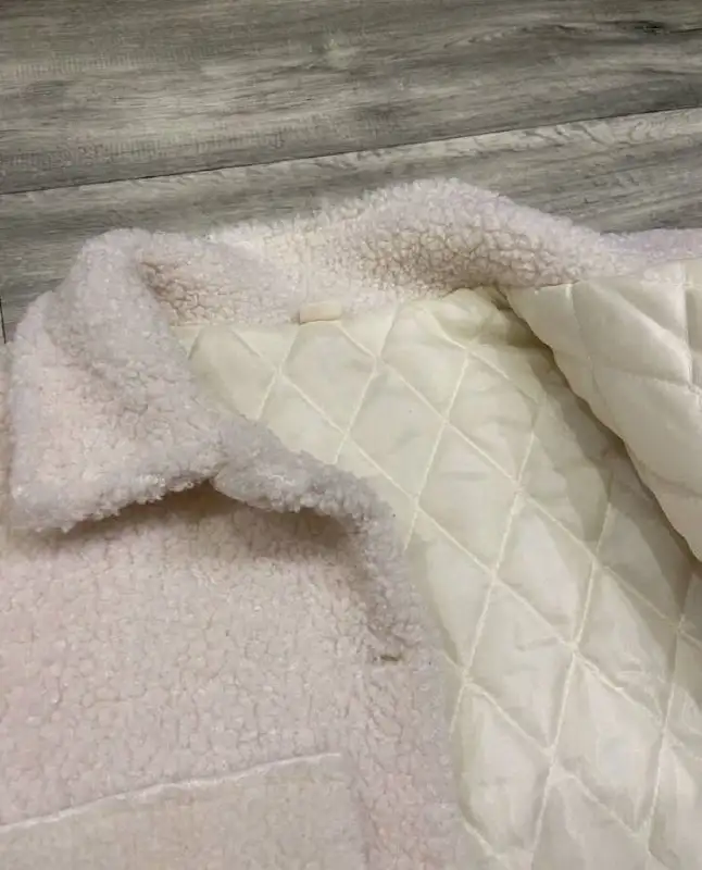 Демисезонная детская шубка размер 92/98 - Детская одежда (Одежда) в Самара