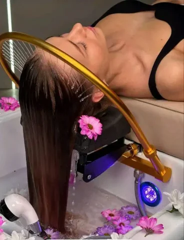 Аква массаж головы со скидкой - Остекление в Самара