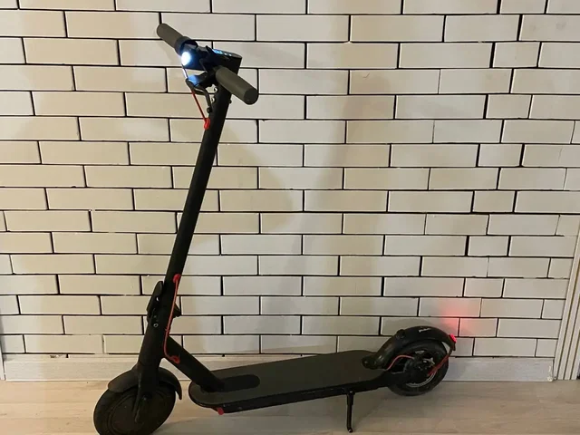 Продам электросамокат Xiaomi M365 Pro - Компьютерная периферия в Самара