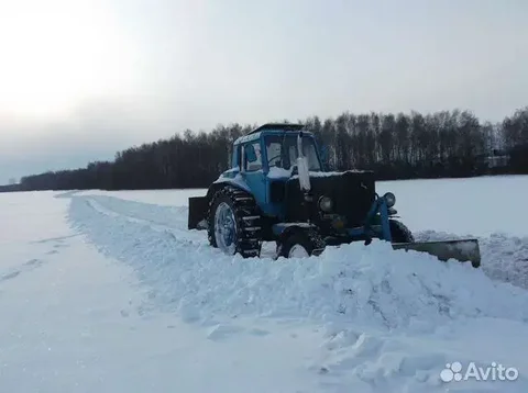 Чистка снега трактором по Большой Глушице - Ремонт и реставрация в Самара