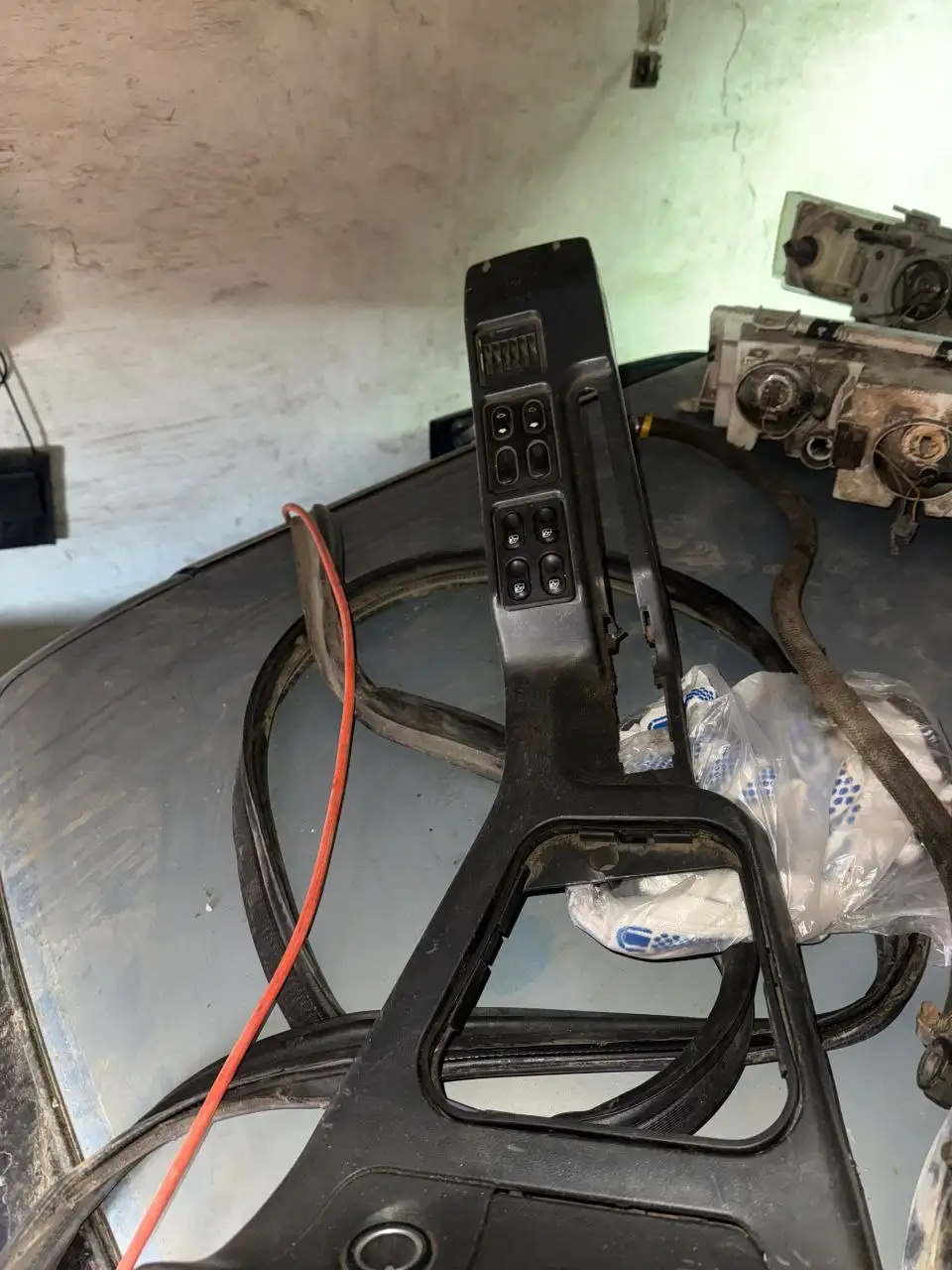 Разбор ВАЗ 2110 в Самаре - Автозапчасти (Запчасти) в Самара