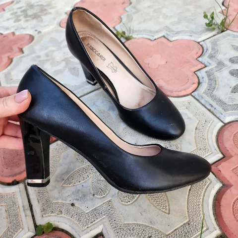 Туфли классические лодочки 36-37 размер - Брюки в Самара