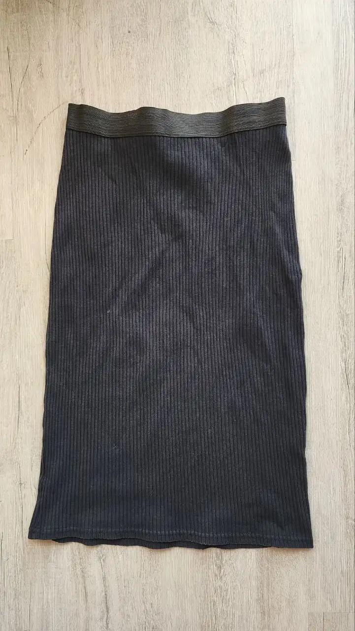 Юбка классическая размер 40-42 - Юбки (Одежда) в Самара