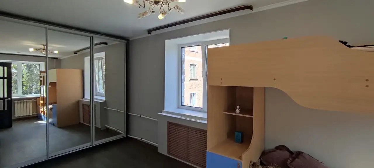 Продам двухкомнатную квартиру в Отрадном - Квартиры (Недвижимость) в Отрадный