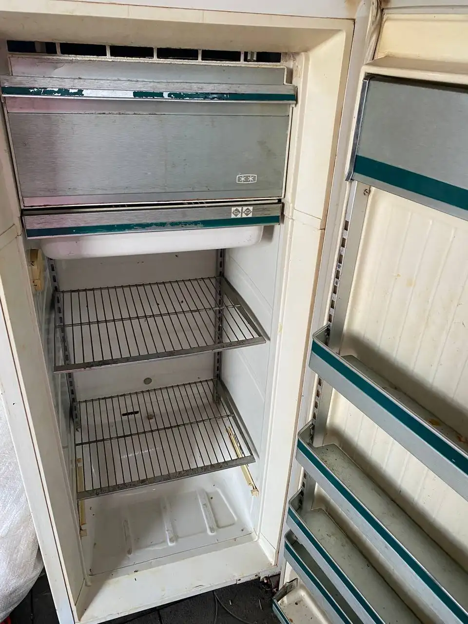 Холодильник ЗиЛ - Крупная бытовая техника (Для дома и дачи) в Самара