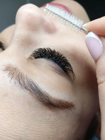 Наращивание ресниц в студии - Медицинские услуги в Самара