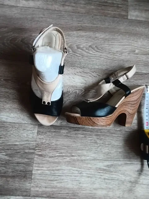 Босоножки и платье б/у в отличном состоянии - частное объявление в Самара