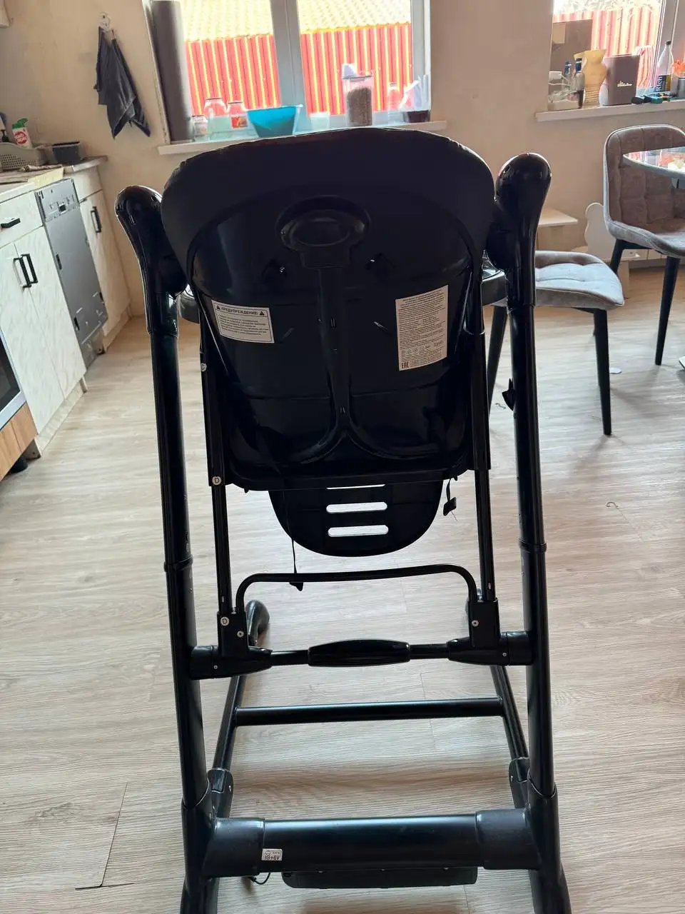 Продам детский стульчик-качель - Товары для детей в Самара