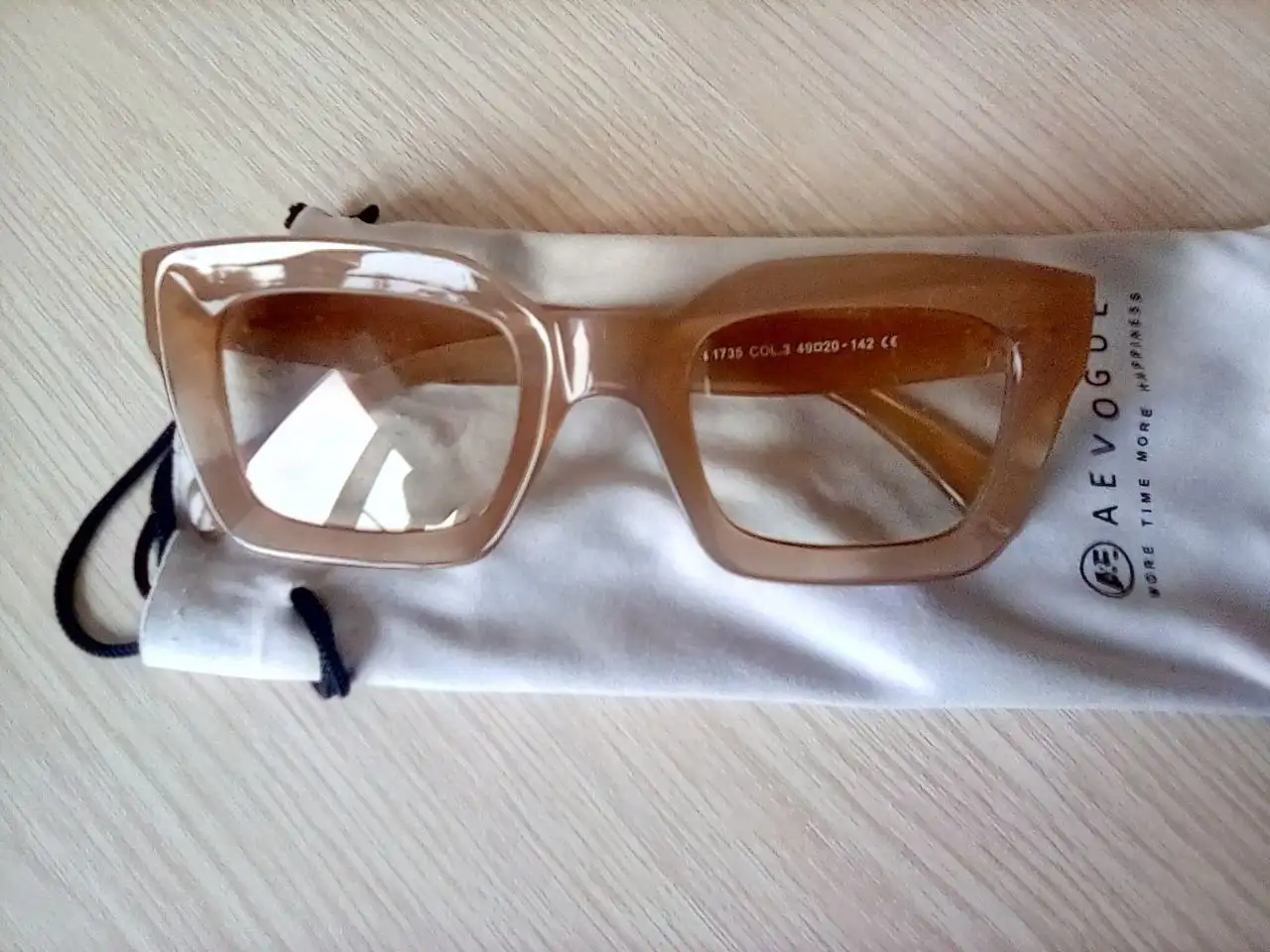 Очки имиджевые и обувь Reebok в Тольятти - Барахолка в Тольятти