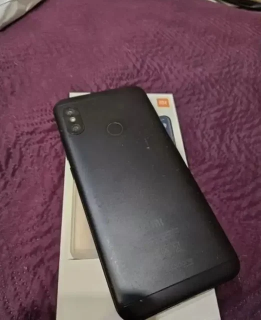 Продам Xiaomi Mi A2 Lite 32GB/3GB черный - 3D-принтеры в Самара