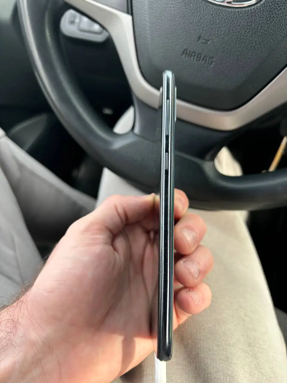 Samsung A50 128 ГБ с небольшой трещиной экрана - Смартфоны (Электроника) в Самара