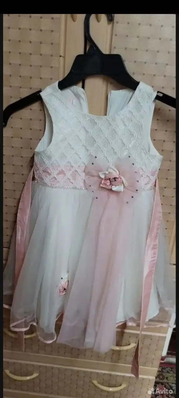 Продам платья для девочки 3-5 лет - Одежда для детей (Товары для детей) в Самара