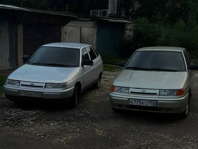 Продам две ВАЗ 2112 одним лотом - Автомагнитолы в Самара