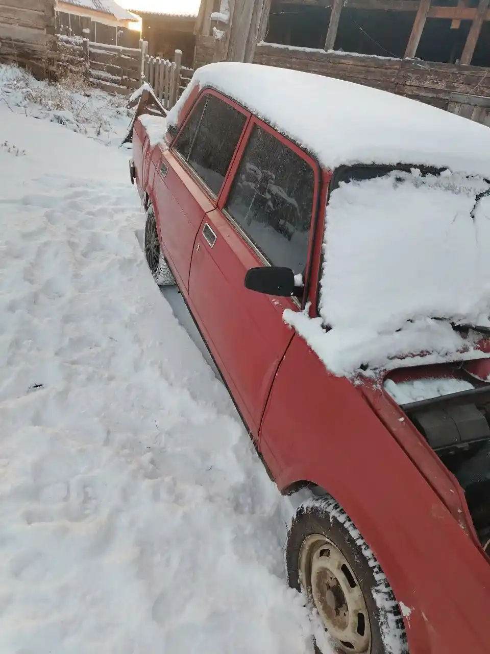 Продам ВАЗ 2105 после ДТП