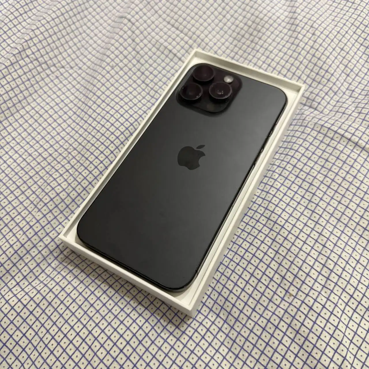 iPhone 15 Pro Max 256gb в хорошем состоянии