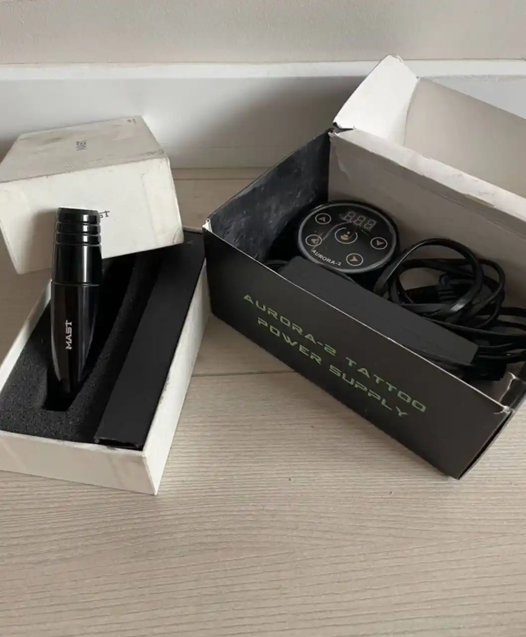 Продажа расходников и тату машинок