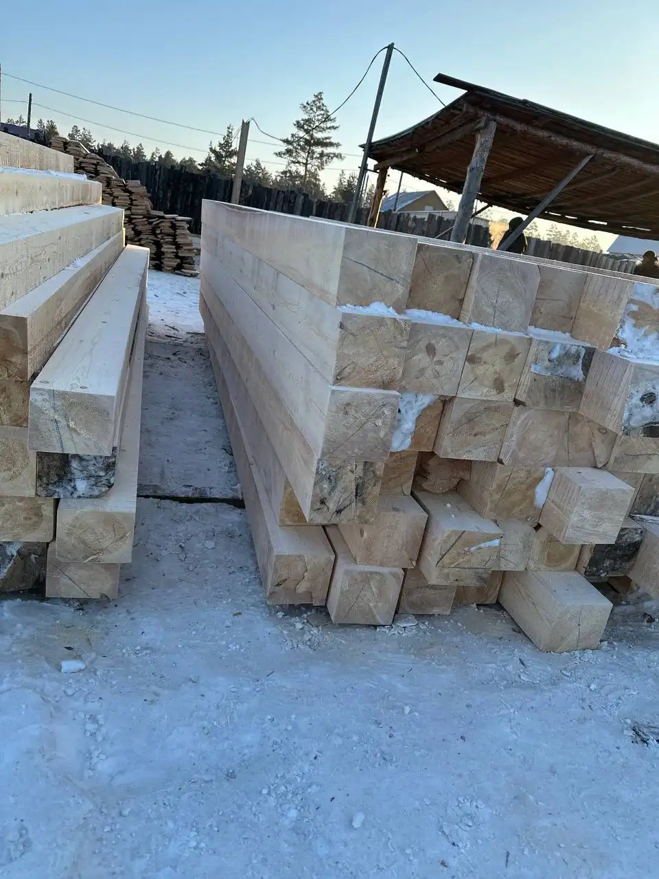 Продажа свежего пиленого бруса, доски и опилок с доставкой