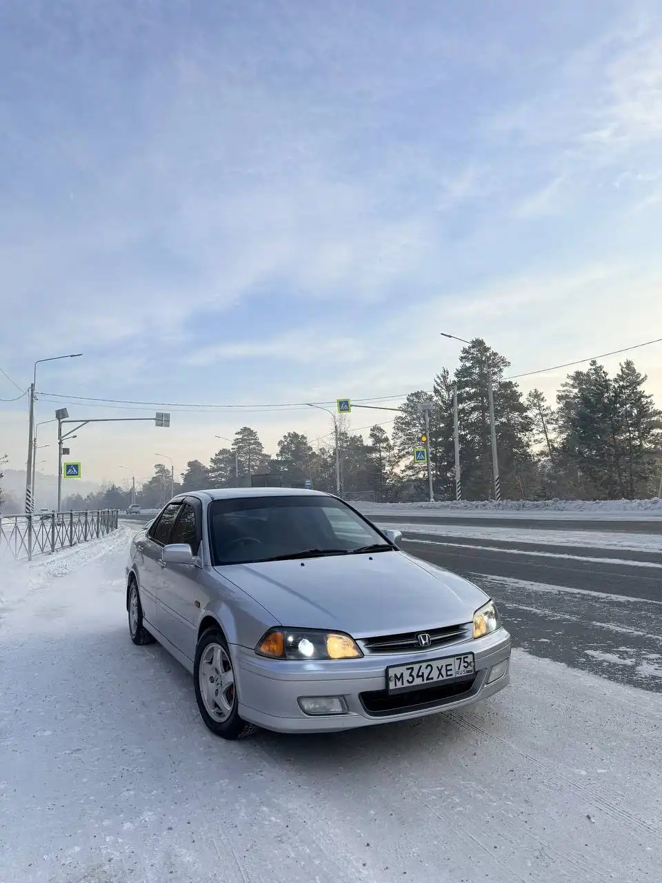 Автомобиль 2002 года в отличном состоянии