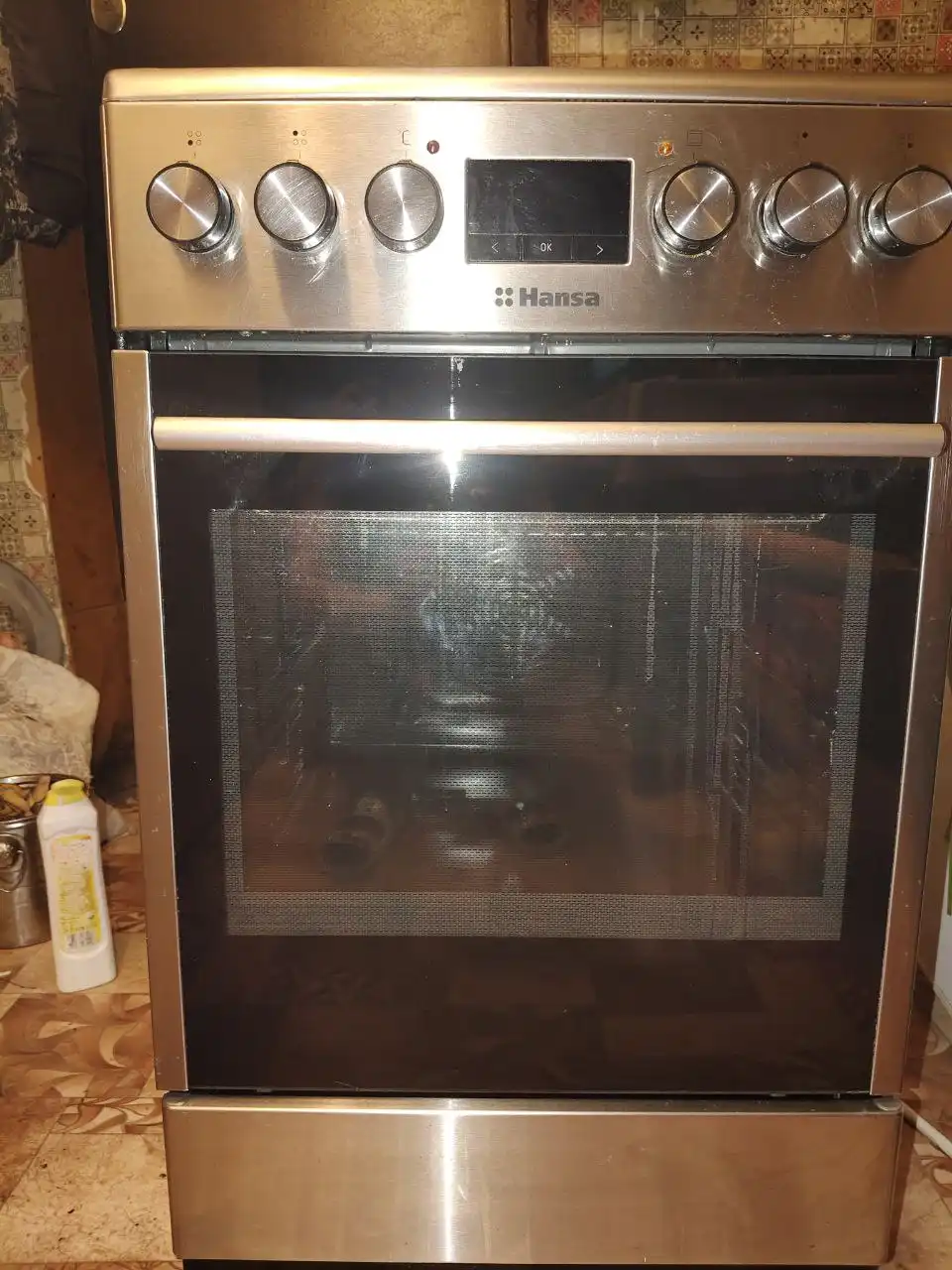 Электрическая плита Hansa FCCX58208 б/у