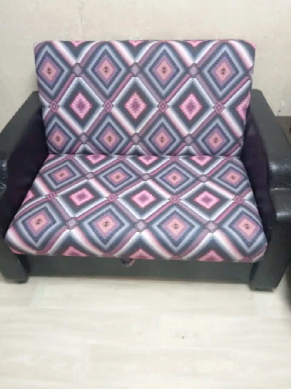 Диван и кресло б/у - Мебель (Барахолка) в Улан-Удэ
