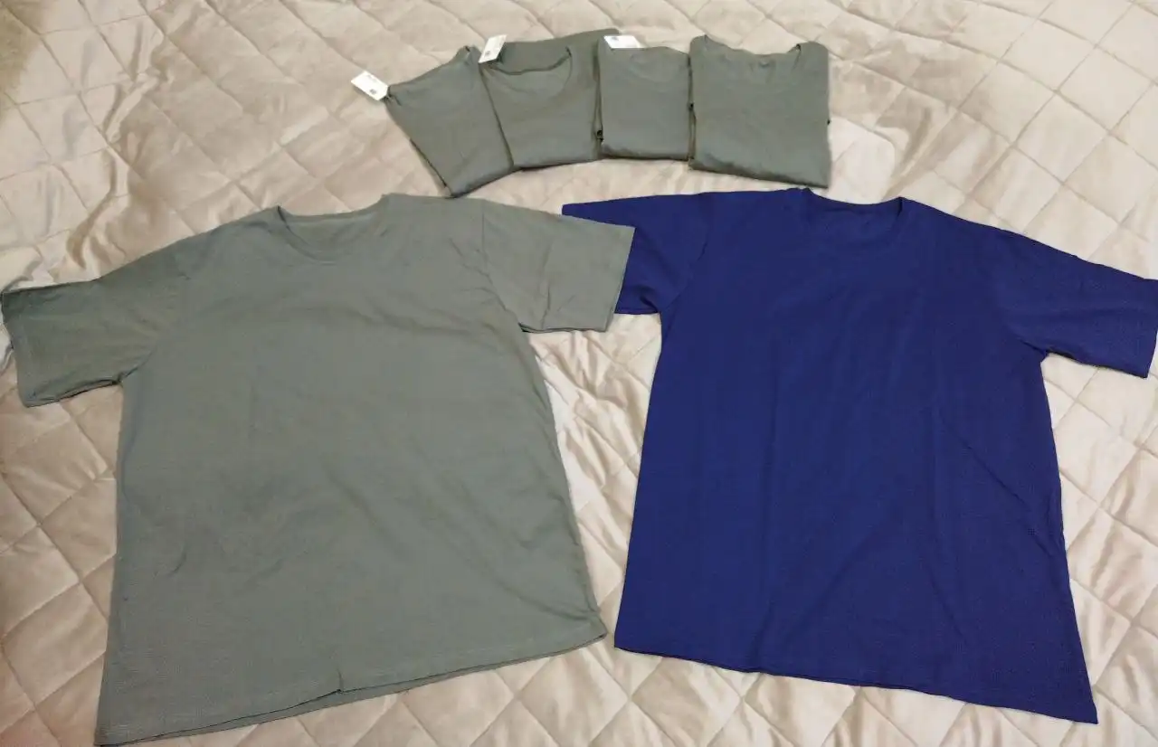 Одежда: халаты банные, футболки, джемпера детские - Верхняя одежда, Футболки, Детская одежда (Одежда) в Улан-Удэ